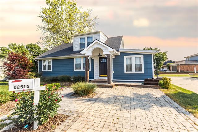 front view picture of 22515 10 Mile Rd, Saint Clair Shores, MI. 48080