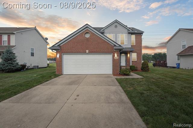 front view picture of 25113 Independence Trl, Warren, MI. 48089
