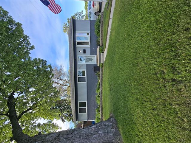 front view picture of 5966 Engleman, Warren, MI. 48091