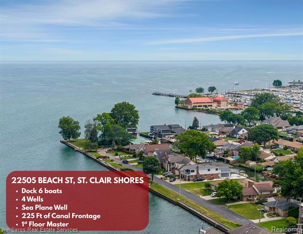 front view picture of 22505 Beach, Saint Clair Shores, MI. 48081