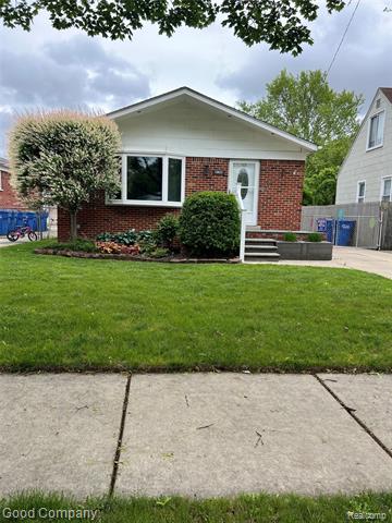 front view picture of 13822 Hovey, Warren, MI. 48089