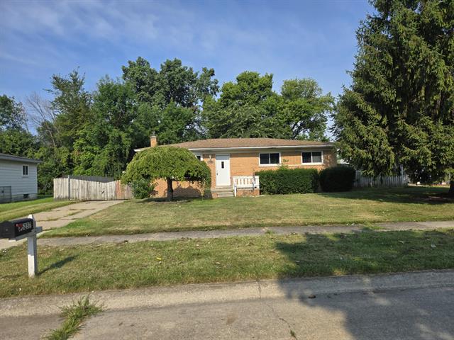 front view picture of 25237 Malvina, Warren, MI. 48089
