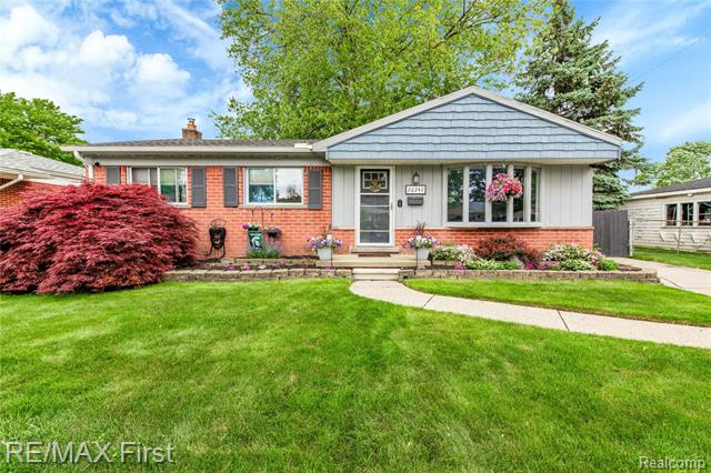 front view picture of 26242 Audrey, Warren, MI. 48091