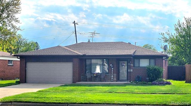 front view picture of 26541 Warner, Warren, MI. 48091