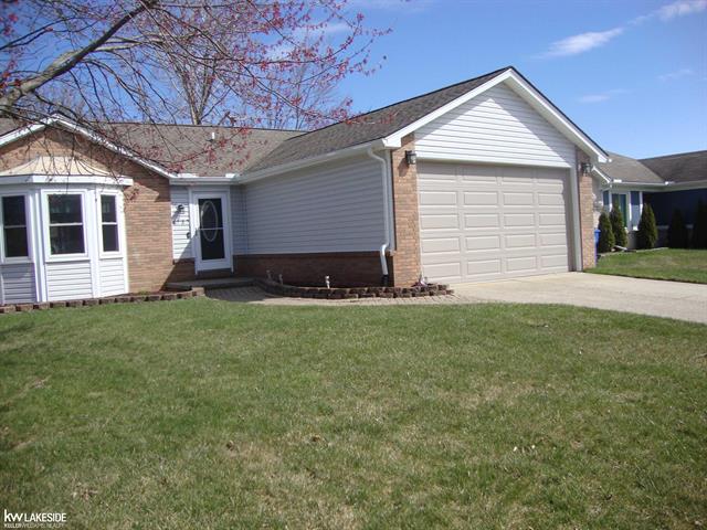 front view picture of 4737 Lamont Court, Warren, MI. 48091