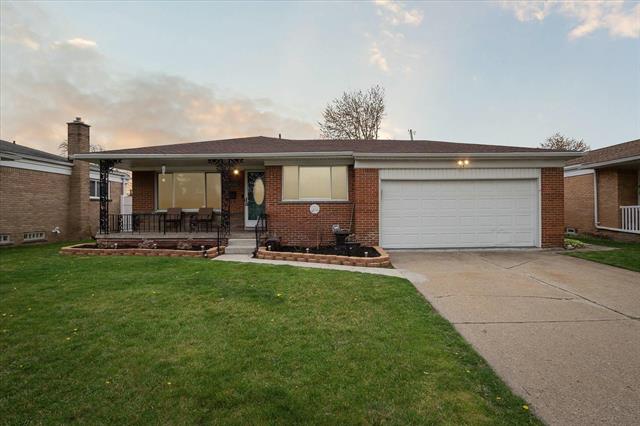 front view picture of 5234 Andriths, Warren, MI. 48091