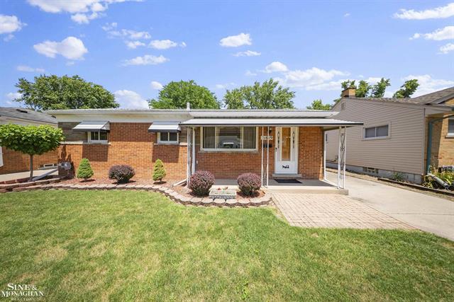 front view picture of 21619 Bon Brae, Saint Clair Shores, MI. 48081