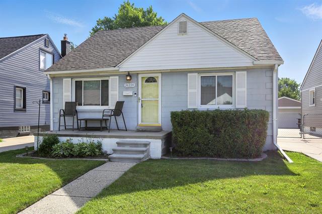front view picture of 26220 Culver, Saint Clair Shores, MI. 48081