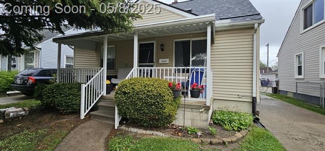 front view picture of 26220 Winton, Saint Clair Shores, MI. 48081