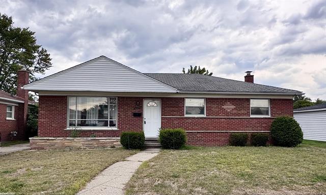 front view picture of 11175 Sunburst, Warren, MI. 48089