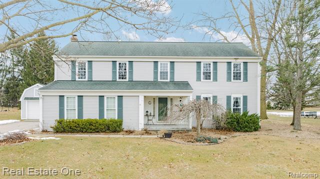front view picture of 45831 Sheffield Dr, Novi, MI. 48374