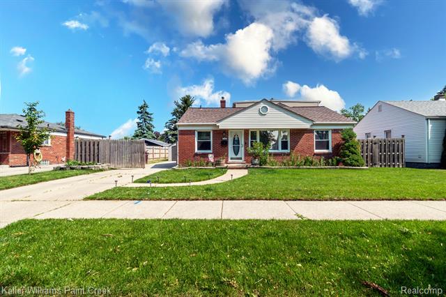 front view picture of 7359 Mckinley, Center Line, MI. 48015