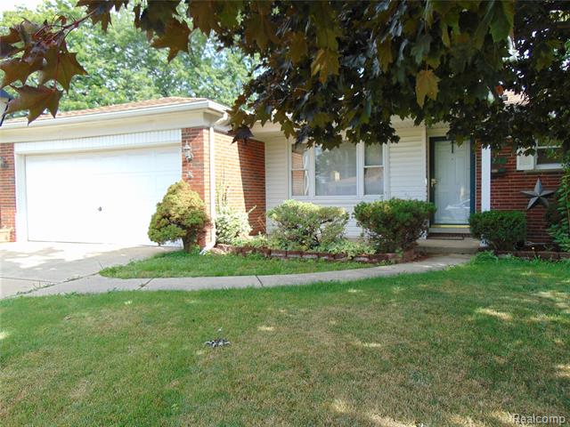 front view picture of 12237 Champaign, Warren, MI. 48089