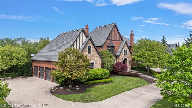 front view picture of 47690 Florence Dr, Northville, MI. 48167