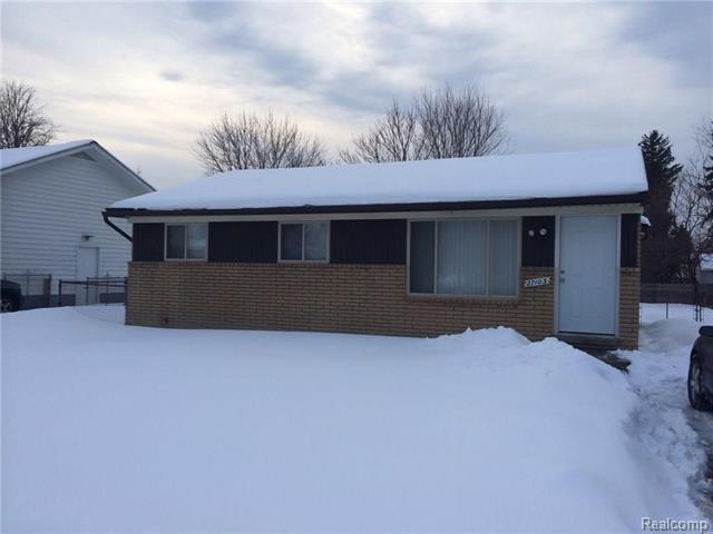 front view picture of 27103 Warner, Warren, MI. 48092