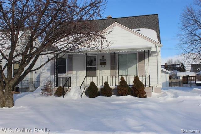 front view picture of 26084 Chippendale, Roseville, MI. 48066