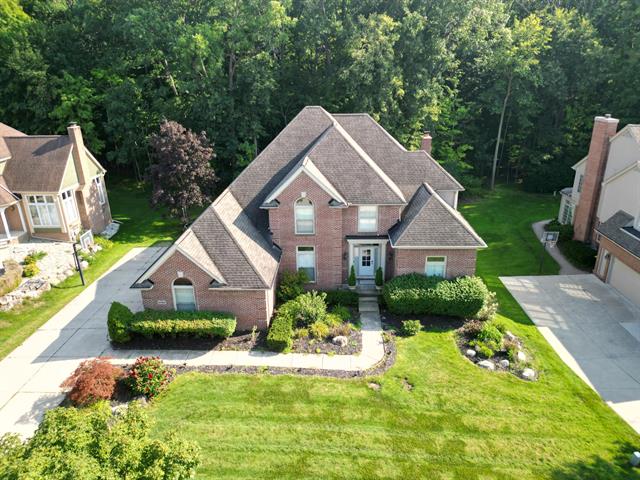 front view picture of 21750 Chase Dr, Novi, MI. 48375