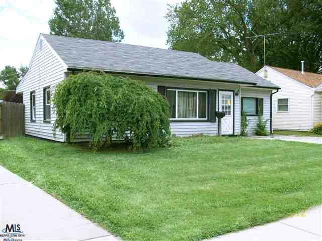 front view picture of 26295 Kathy, Roseville, MI. 48066