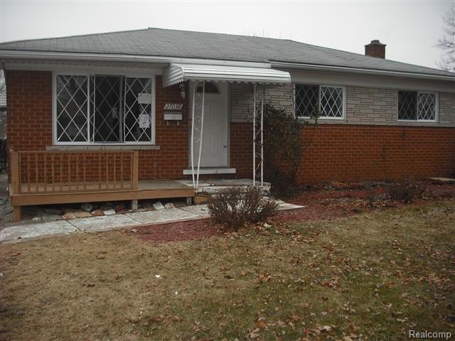 front view picture of 27038 Grobbel, Warren, MI. 48092