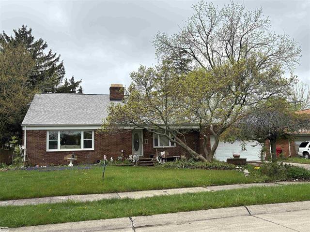 front view picture of 26799 Greenleaf, Roseville, MI. 48066