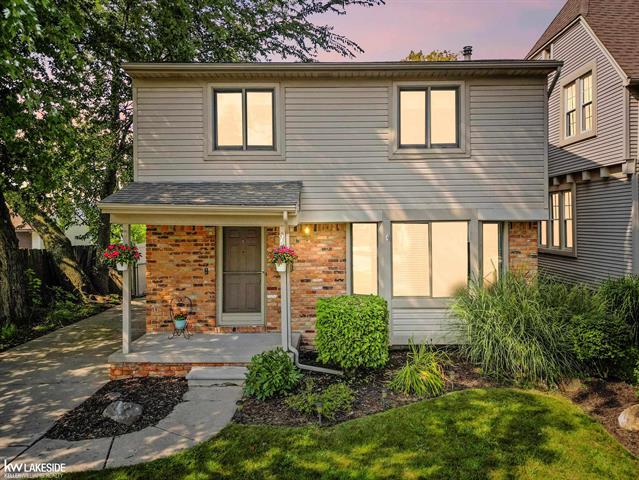 front view picture of 21333 Erben, Saint Clair Shores, MI. 48081