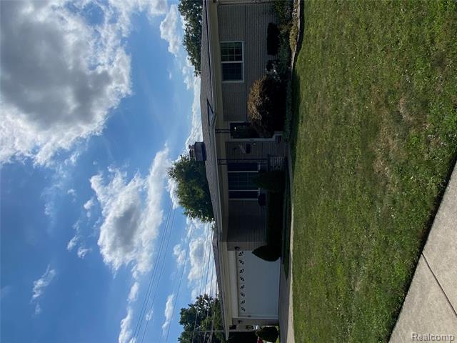 front view picture of 28023 James, Warren, MI. 48092