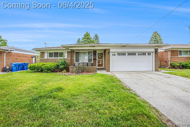front view picture of 28130 Liberty, Warren, MI. 48092