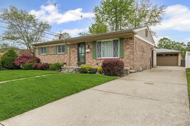 front view picture of 28423 Patricia, Warren, MI. 48092
