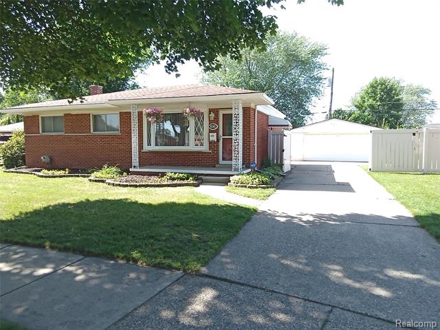 front view picture of 8283 Christine, Warren, MI. 48093