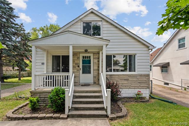 front view picture of 7416 Gerald, Warren, MI. 48092