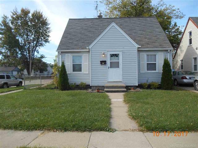 front view picture of 28303 Essex, Roseville, MI. 48066