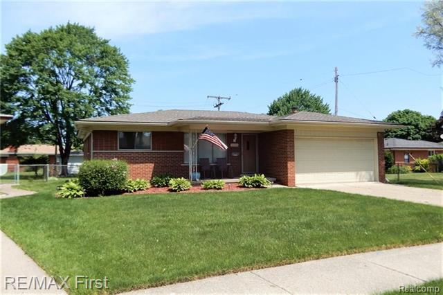 front view picture of 28381 Newland, Warren, MI. 48093