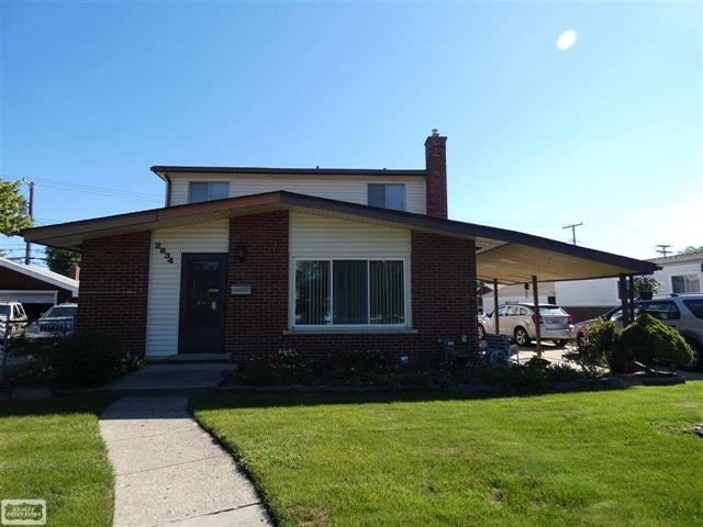 front view picture of 28340 Blum, Roseville, MI. 48066
