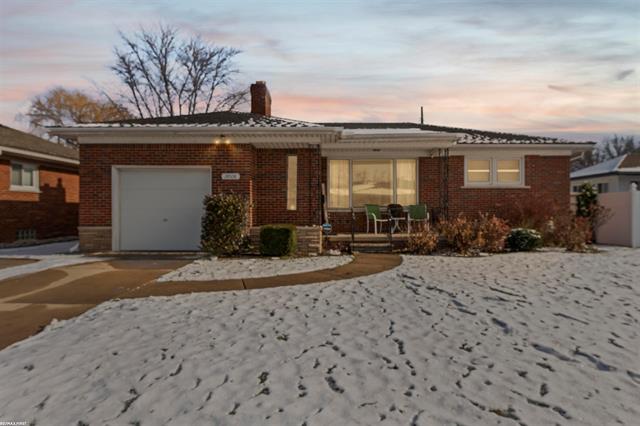 front view picture of 28506 Kimberly Lane, Saint Clair Shores, MI. 48081