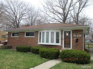 front view picture of 21221 Gordon, Saint Clair Shores, MI. 48081