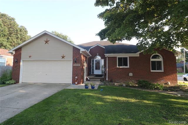 front view picture of 20400 Martin, Saint Clair Shores, MI. 48081