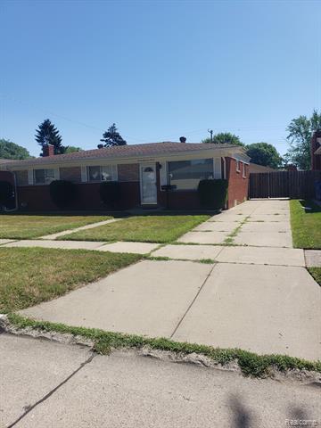 front view picture of 28616 Newport, Warren, MI. 48088