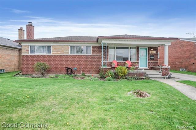 front view picture of 8330 Stanley, Warren, MI. 48093