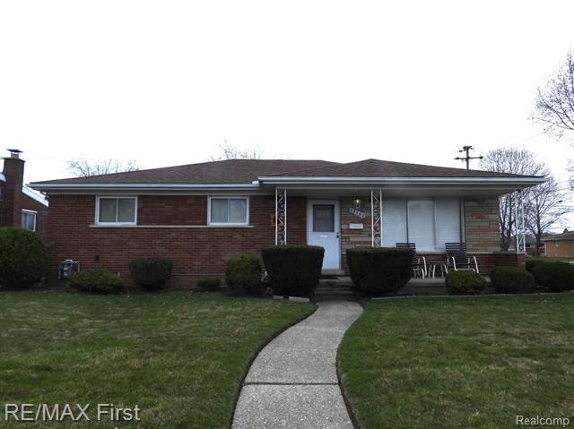 front view picture of 28463 Palm Beach, Warren, MI. 48093