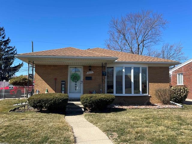 front view picture of 28679 Palm Beach, Warren, MI. 48093