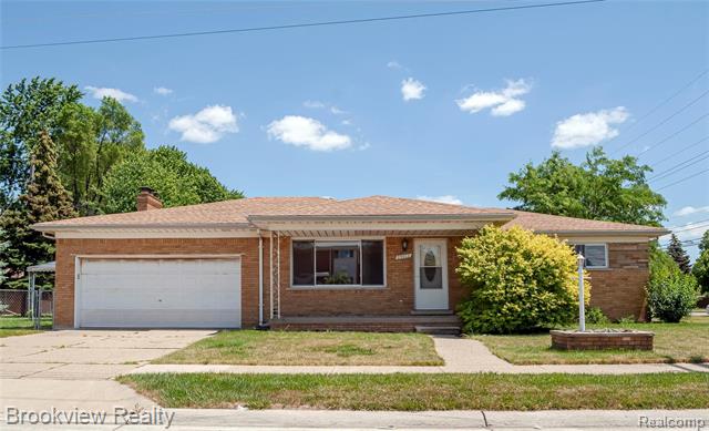 front view picture of 29012 Lorraine, Warren, MI. 48093
