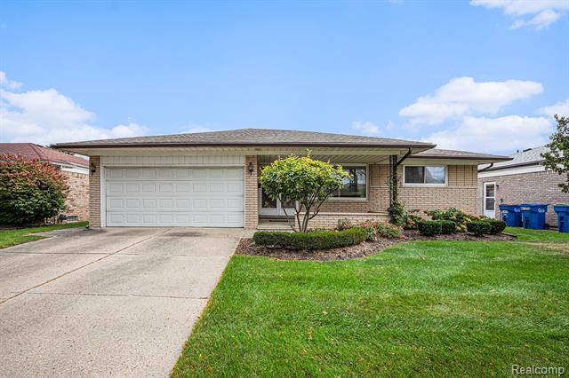 front view picture of 28554 Steele, Warren, MI. 48088