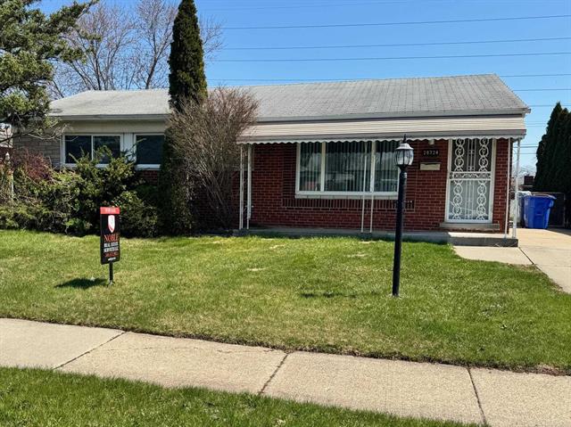 front view picture of 28724 Sutherland, Warren, MI. 48088