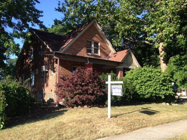 front view picture of 12980 12 Mile Rd, Warren, MI. 48088