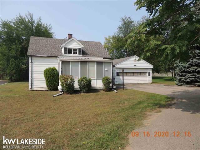 front view picture of 29269 Ryan, Warren, MI. 48092