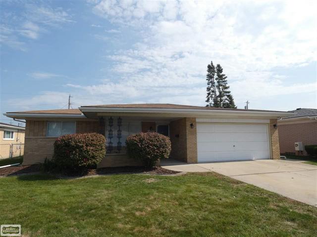 front view picture of 28866 Lund, Warren, MI. 48093