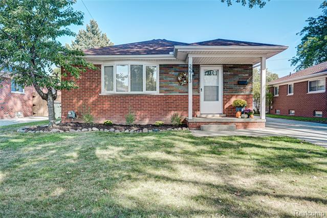 front view picture of 22713 Millenbach, Saint Clair Shores, MI. 48081