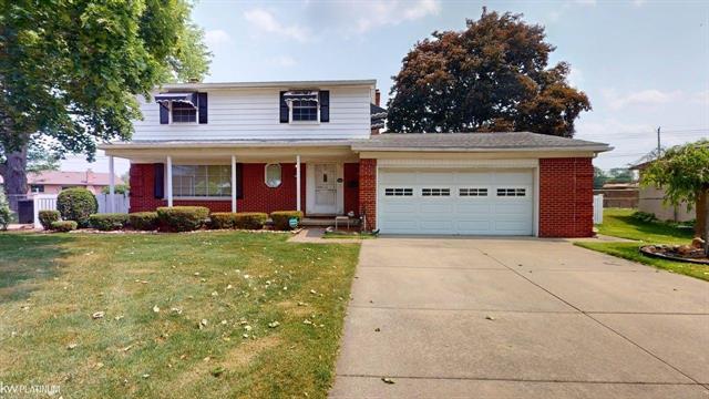 front view picture of 11493 Briarcliff, Warren, MI. 48093