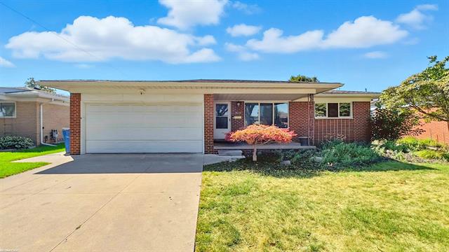 front view picture of 14238 Ivanhoe, Warren, MI. 48088