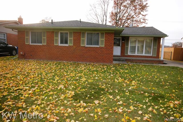 front view picture of 29843 Norma, Warren, MI. 48093